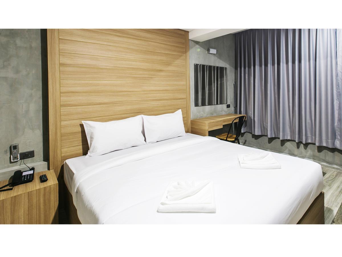 Hotel Happy Bou Jomtien Pattaya Esterno foto